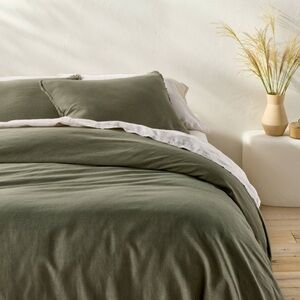 King Heavyweight Linen Blend Duvet Cover and Sham Set Olive Green - Casaluna